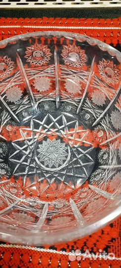 Хрустальный салатник новый