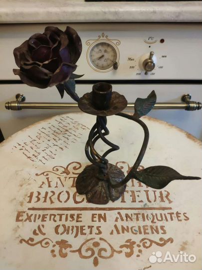 Подсвечник роза металл