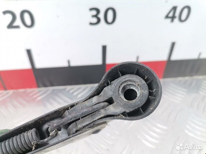 Щеткодержатель задний Ford Fusion рест. 2007