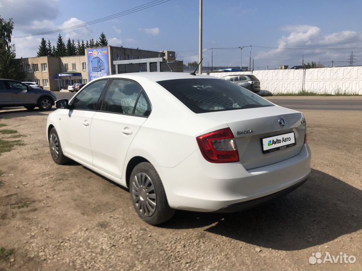 Skoda Rapid 1.6 МТ, 2016, 195 000 км