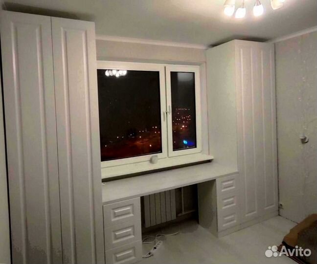 Рабочая зона у окна