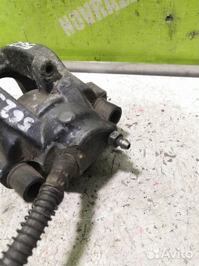 Суппорт задний правый Мерседес Бенз 211 Е класс