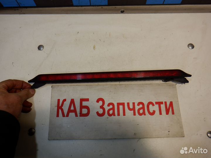 Фонарь задний Стоп сигнал VW Golf 4 Sharan