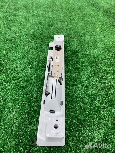 Плафон подсветки салона Mercedes-Benz S-Class W221