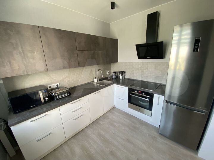 2-к. квартира, 60 м², 15/17 эт.