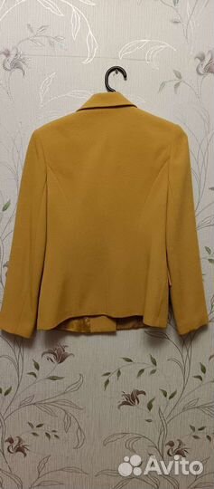 Пиджак женский