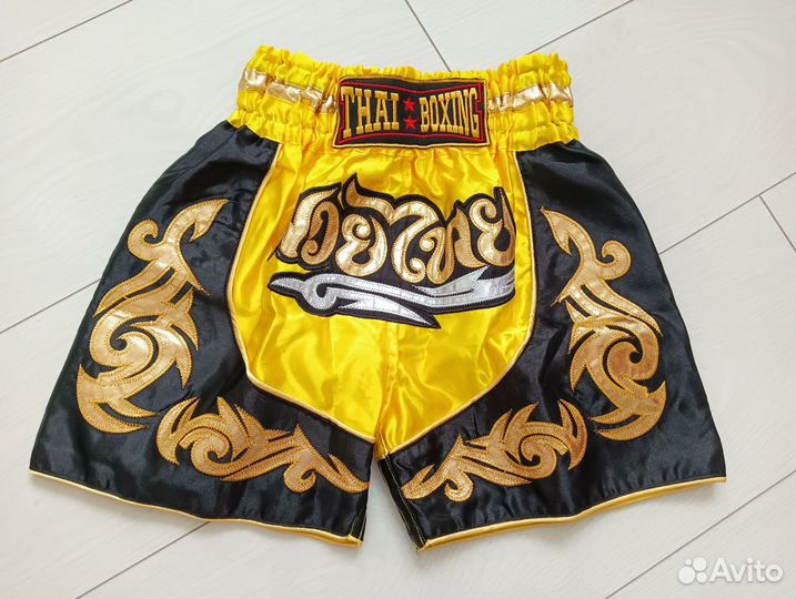 Новые шорты для тайского бокса