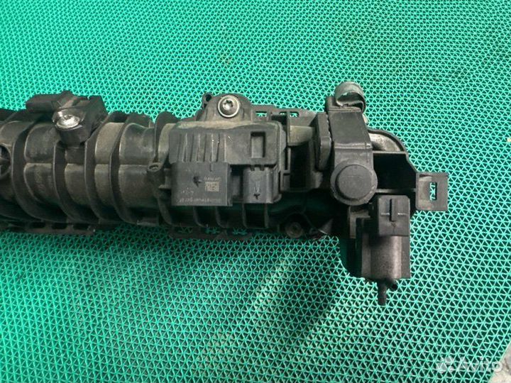 Коллектор впускной Bmw 5-Series F10 N47D20C 2011