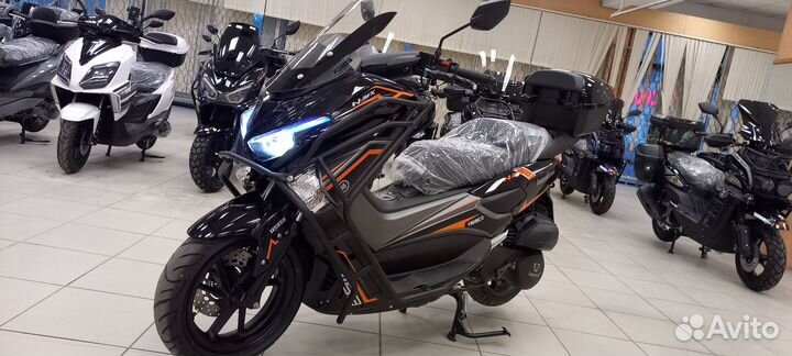 Скутер бензиновый новый 180 кубов (49 )