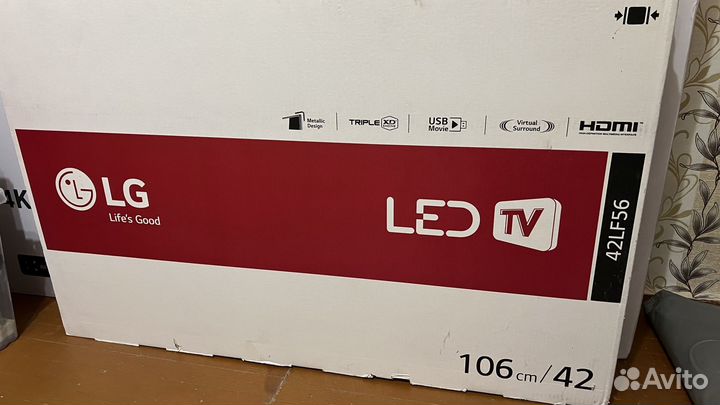 Телевизор LG 42 дюйма