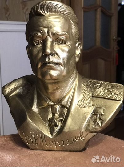 Дядя Вася.Бюст Генерала вдв Маргелова