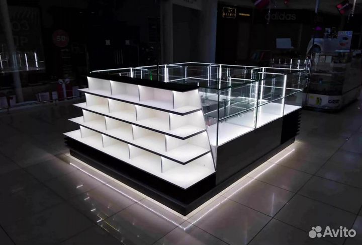 Торговый островок для сумок