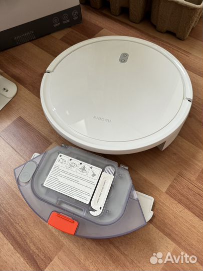 Робот-пылесос Xiaomi Robot Vacuum E10