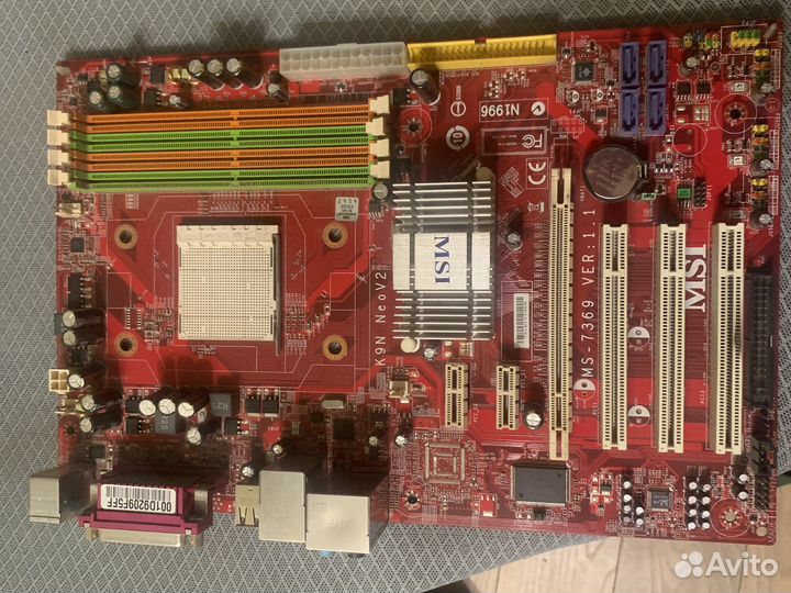 Материнская плата MSI