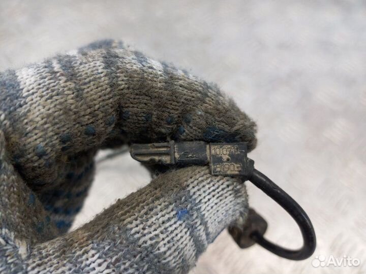 Датчик ABS передний правый Renault Megane 2 1.6