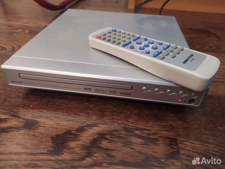 DVD плеер United
