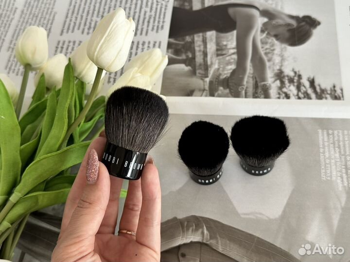 Кисть кабуки Bobbi Brown