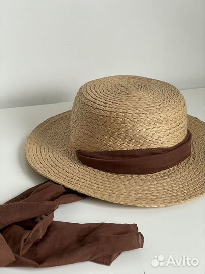 Шляпа женская соломенная