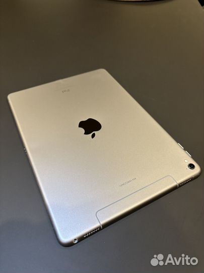 iPad pro 9.7 cellular (2015)