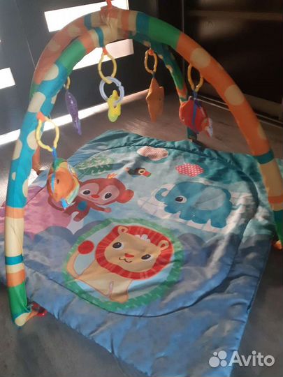 Развивающий коврик