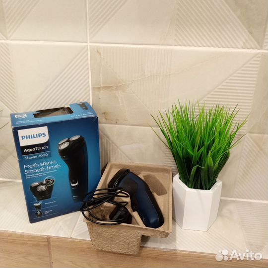 Электробритва philips