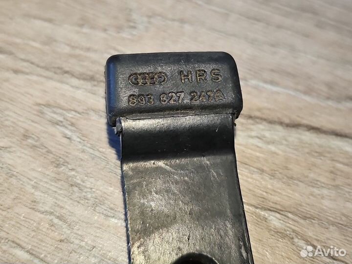 Упор крышки багажника audi 80 b3 b4 87-94г