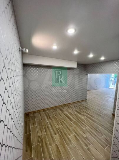 Помещение свободного назначения на Колобова