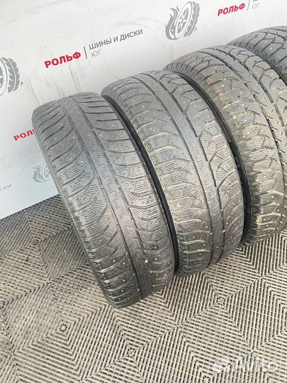 Bridgestone Ice Cruiser 7000 235/65 R17