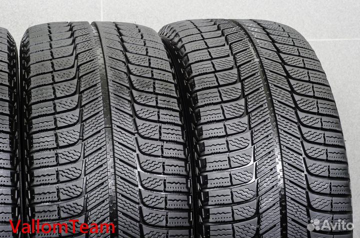 Michelin X-Ice XI3 245/45 R18 100H