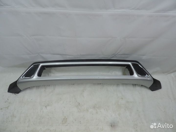 Накладка переднего бампера Mitsubishi Outlander 20