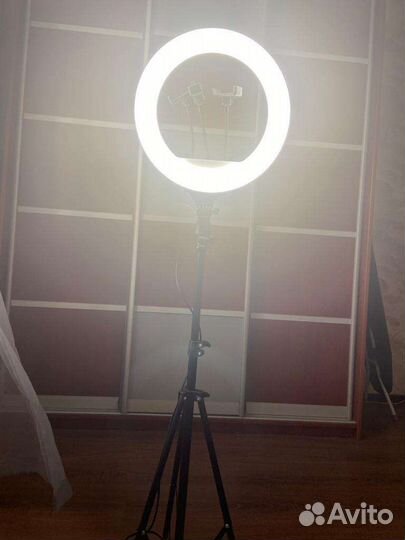 Селфи лампа с теплым и холодным светом