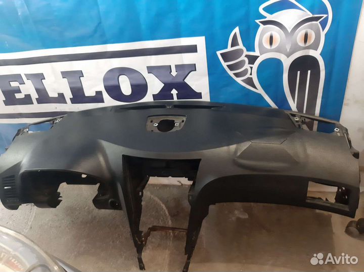 Торпедо панель на лексус GS 300