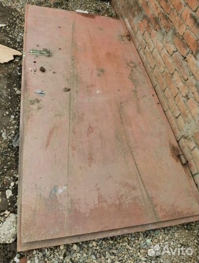 Дверь металлический