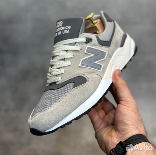 Стильные кроссовки New Balance 999