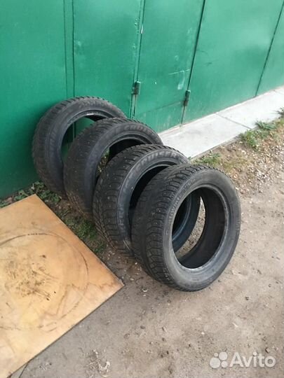 Bridgestone Ice Cruiser 5000 205/55 R16 91T