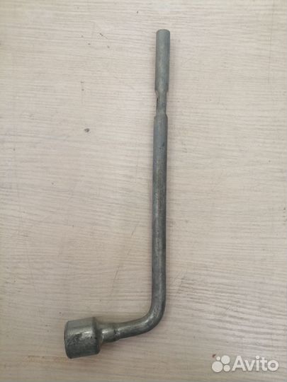 Ключ 21 мм с крутилкой