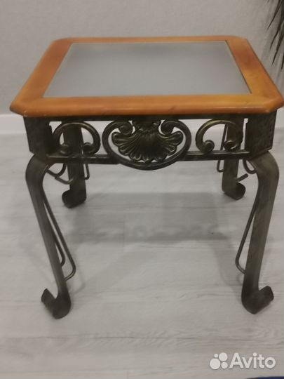 Журнальный столик бу