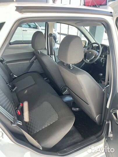 LADA Granta 1.6 МТ, 2024