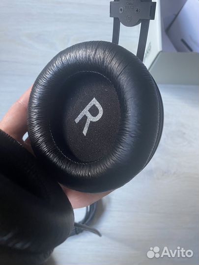 Наушники AKG K52