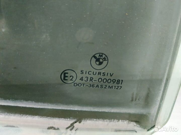 Стекло двери заднее правое Bmw 5-Series E39