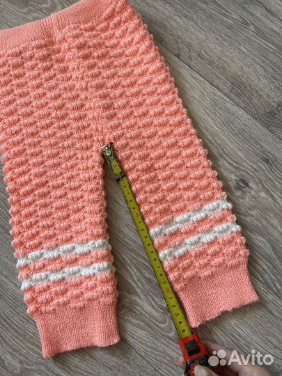 Вязаный костюм для девочки