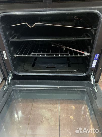 Газовый духовой шкаф Hotpoit Ariston