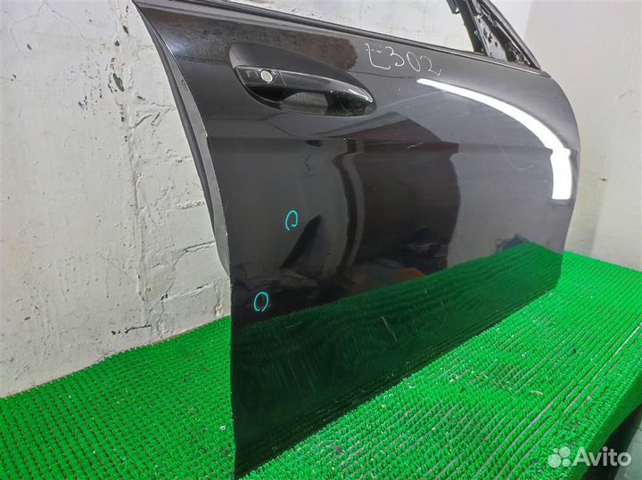 Дверь передняя правая Mercedes Benz C-Class W204