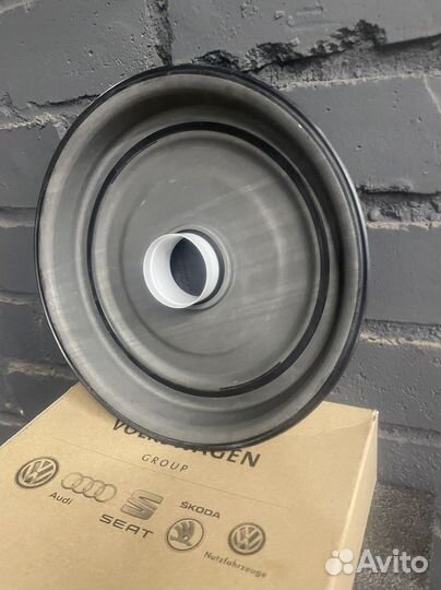 Сальник крышка DSG6 DQ250 Volkswagen: Jetta