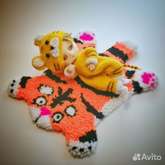 Коврик тигр тафтинг