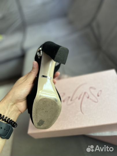 Босоножки Calipso