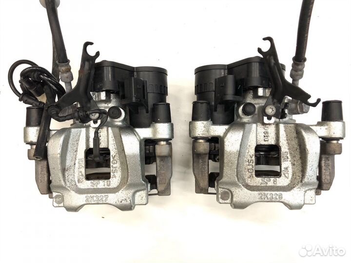 Задний суппорт левый правый Range Rover Evoque