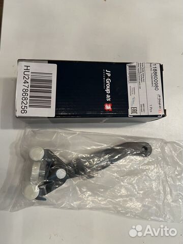 Нижний ролик сдвижной двери VW T5, T6