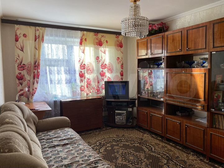 Комната 18 м² в 2-к., 1/9 эт.