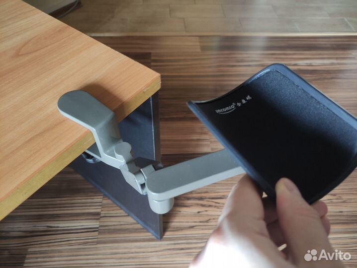 Подлокотники для компьютерного стола